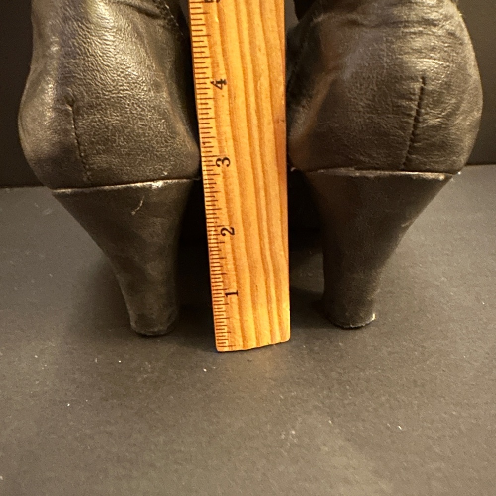 Madden Girl Heeled Gray Scrunch Boots - Picture 6 of 11